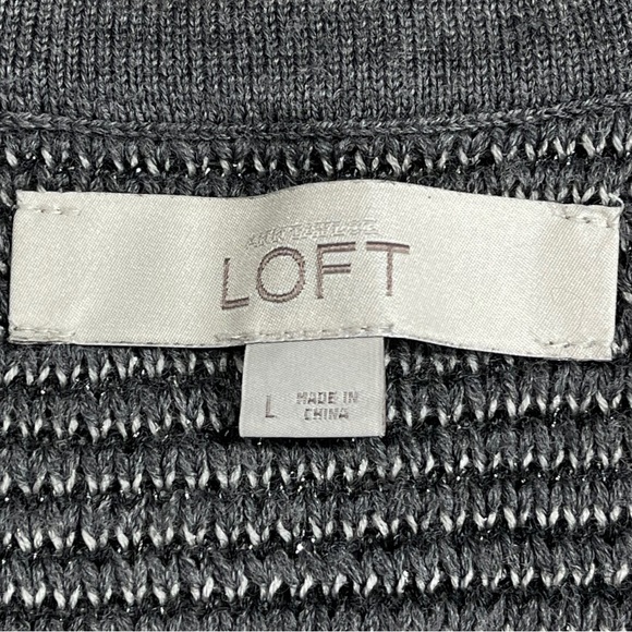 Ann Taylor Loft size large grey shimmery button up vneck cardigan sweater EUC - Picture 13 of 15